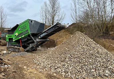 Le broyeur mobile, nouveau matériel pour le recyclage des matériaux en location