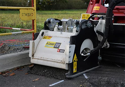 Raboteuse autonivelante de béton ou d'enrobé