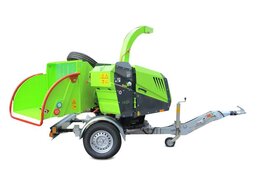 Broyeur de végétaux sur remorque 19cm