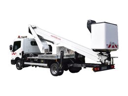 Camion nacelle téléscopique 20m