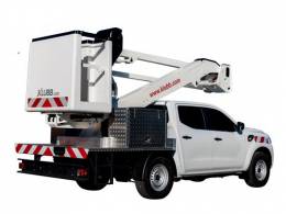 Nacelle articulée diesel 18m